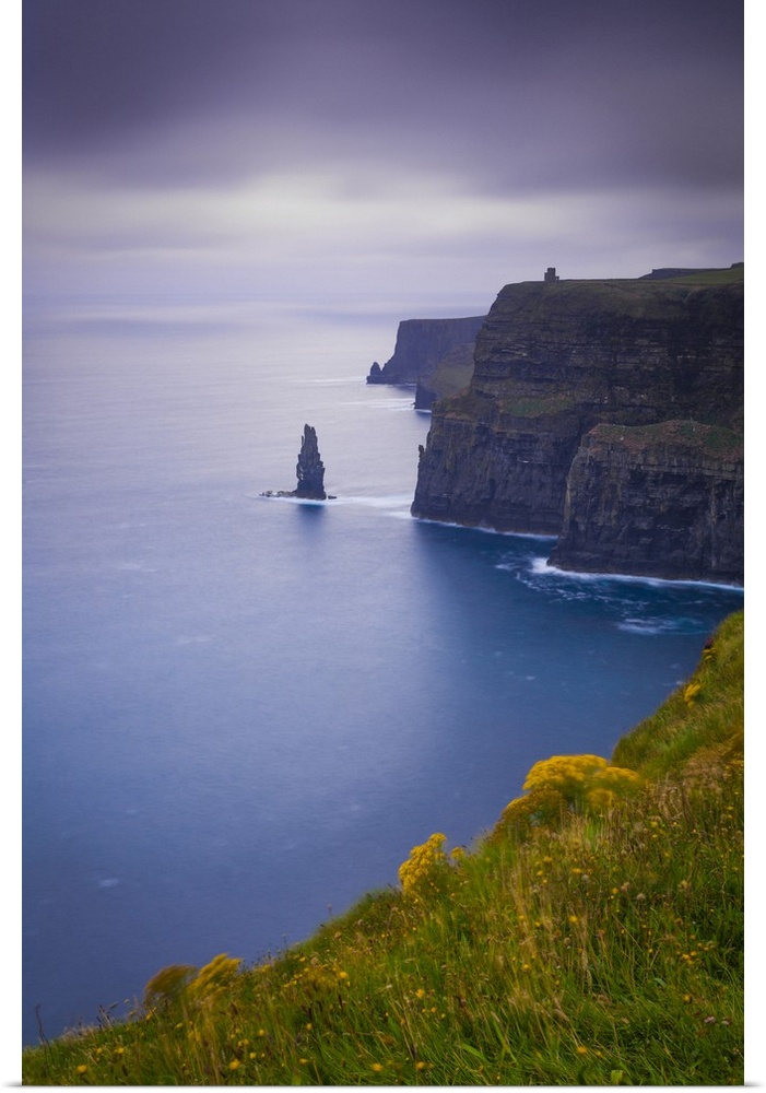 Ireland, Clare, Cliffs of Moher.