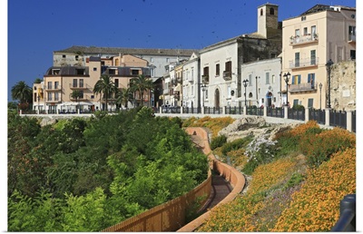 Italy, Abruzzi, Adriatic Coast, Chieti district, Vasto, Historical center