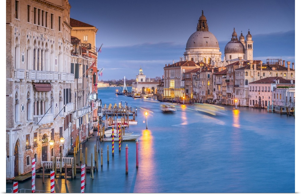 Italy, Veneto, Venetian Lagoon, Adriatic Coast, Venezia district, Venice, Grand Canal, Santa Maria della Salute, Basilica ...