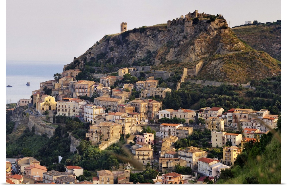 Italy, Calabria, Mediterranean sea, Tyrrhenian coast, Cosenza district, Amantea, Old town at morning