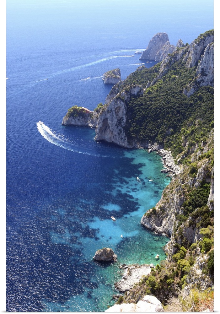 Italy, Campania, Tyrrhenian coast, Napoli district, Capri, Cala Matermania