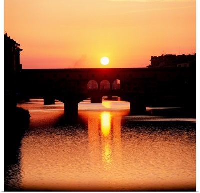 Italy, Florence, Ponte Vecchio at sunset