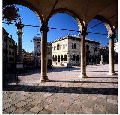 Italy, Friuli, Udine, Piazza delle Liberta, Loggia del Lionello, city hall