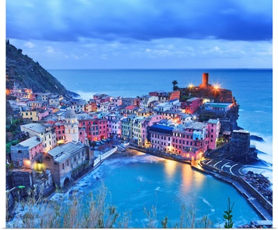 Italy, Liguria, Mediterranean Sea, Parco Nazionale Delle Cinque Terre, Vernazza