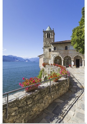 Italy, Lombardy, Regione Dei Laghi Piemontesi, Hermitage Of Santa Caterina Del Sasso