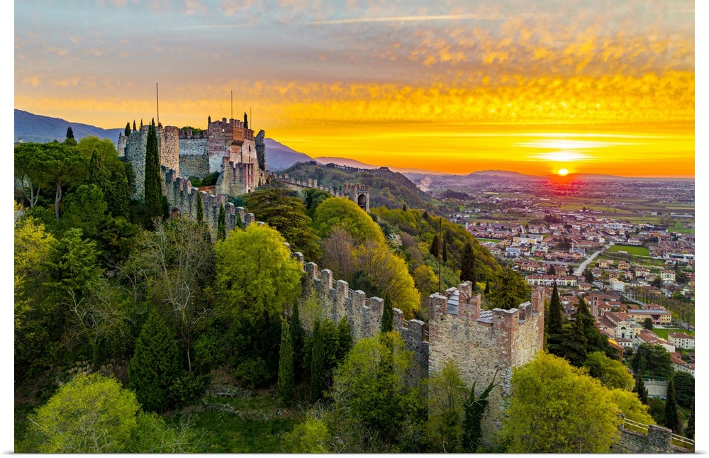 Italy, Veneto, Vicenza district, Marostica, Aerial view of the Castle and the walled city of Marostica at dawn.