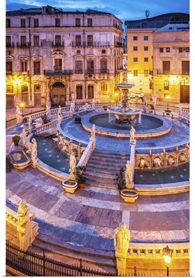 Italy, Palermo, Piazza Pretoria, Fontana della Vergogna