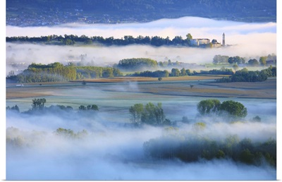 Italy, Piedmont, Village Of Azeglio, Morning Mists That Cover The Plains