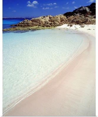 Italy, Sardinia, Maddalena Archipelago National Park, Spiaggia Rosa beach