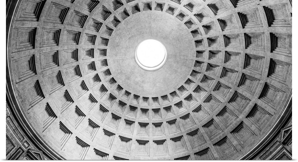 Italy, Seven Hills of Rome, Rome, Pantheon, The famous Roman Temple dedicated to all the Gods.