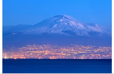 Italy, Sicily, Catania district, Mediterranean sea, Catania, Town and Mount Etna