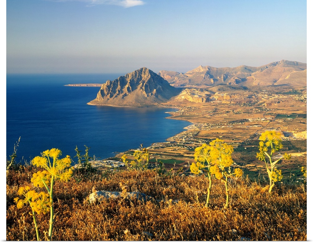 Italy, Sicily, view from Erice towards Cofano Cape