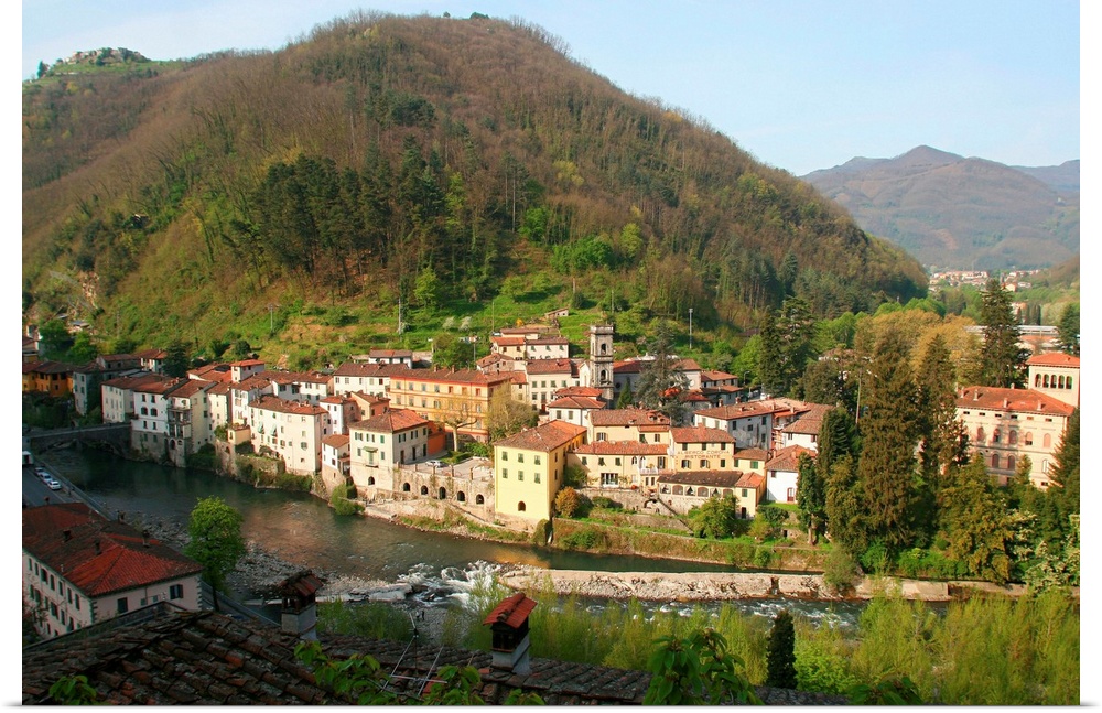 Italy, Italia, Tuscany, Toscana, Bagni di Lucca, Ponte al Serraglio locality