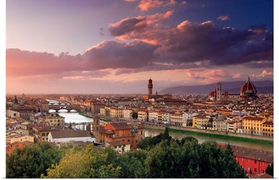 Italy, Tuscany, Florence, Santa Maria del Fiore, Ponte Vecchio, Arno River