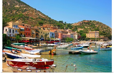Italy, Tuscany, Isola del Giglio, Giglio Porto village, the harbor