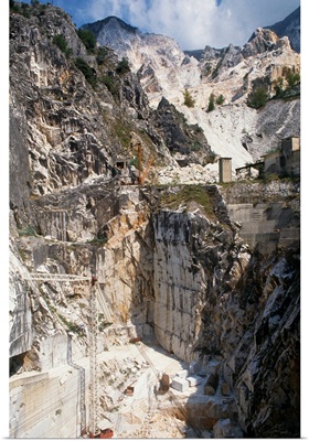 Italy, Tuscany, Massa-Carrara district, Carrara, Marble quarry near Torano
