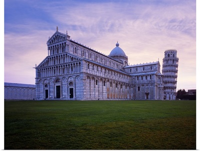 Italy, Tuscany, Pisa, Campo dei Miracoli, cathedral and the leaning tower