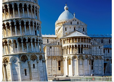 Italy, Tuscany, Pisa, The Leaning Tower of Pisa and cathedral