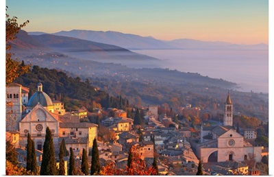 Italy, Umbria, Perugia district, Assisi, Santa Chiara Basilica at sunset