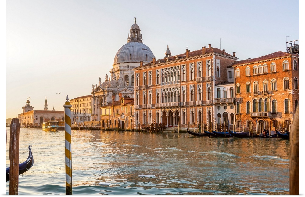 Italy, Veneto, Venezia district, Venetian Lagoon, Venice, Venezia, Santa Maria della Salute, Santa Maria della Salute and ...