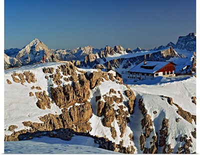Italy, Veneto, Alps, Dolomites, Cortina d'Ampezzo, Falzarego pass, Lagazuoi refuge
