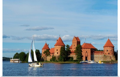 Lithuania, Lietuva, Trakai, Island Castle of Trakai near Vilnius
