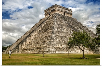 Mexico, Yucatan, Chichen Itza, El Castillo