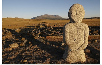 Mongolia, Bayan-olgiy, Altai Tavan Bogd National Park, balbal (Turkic stone statue)