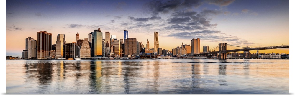 USA, New York City, Brooklyn, Brooklyn Bridge, Manhattan skyline and Brooklyn Bridge.