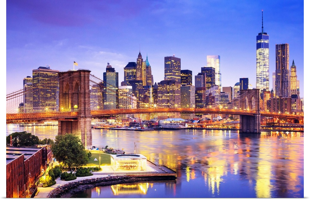 USA, New York City, East River, Manhattan, Brooklyn Bridge.