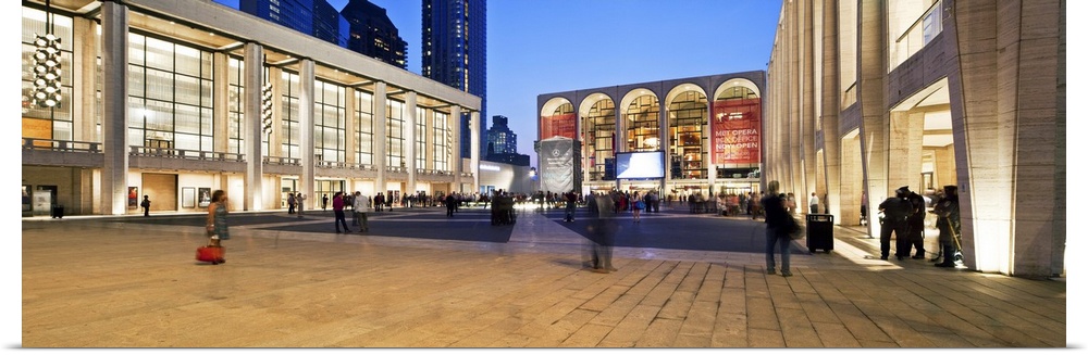 USA, New York City, Manhattan, Upper West Side, Lincoln Center for the Performing Arts, Lincoln Center at dusk.