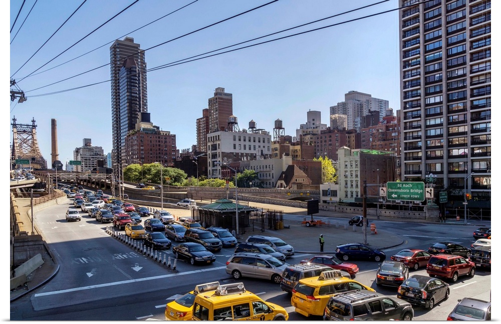 New York, NYC, Manhattan, Queensboro Bridge Traffic viewed from Roosevelt Island Tram.