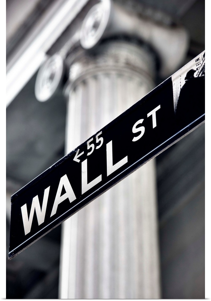 USA, New York City, Manhattan, Lower Manhattan, Wall Street, Wall Street sign.