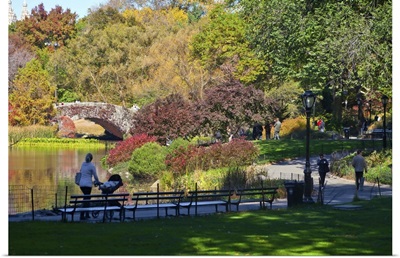 New York, New York City, Central Park, wandering path around The Pond