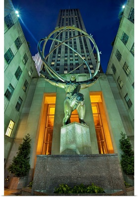New York, NYC, Manhattan, Atlas Statue at Rockefeller Center 5th Ave