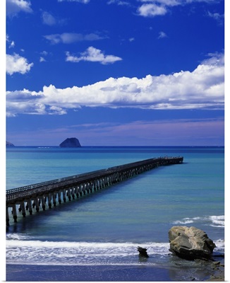New Zealand, North Island, East CoaSt. Tologa Bay, the longest pier in New Zealand