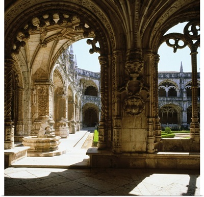 Portugal, Lisbon, Belem, Jeronimos monastery, cloister