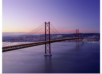 Portugal, Lisbon, Ponte 25 de Abril