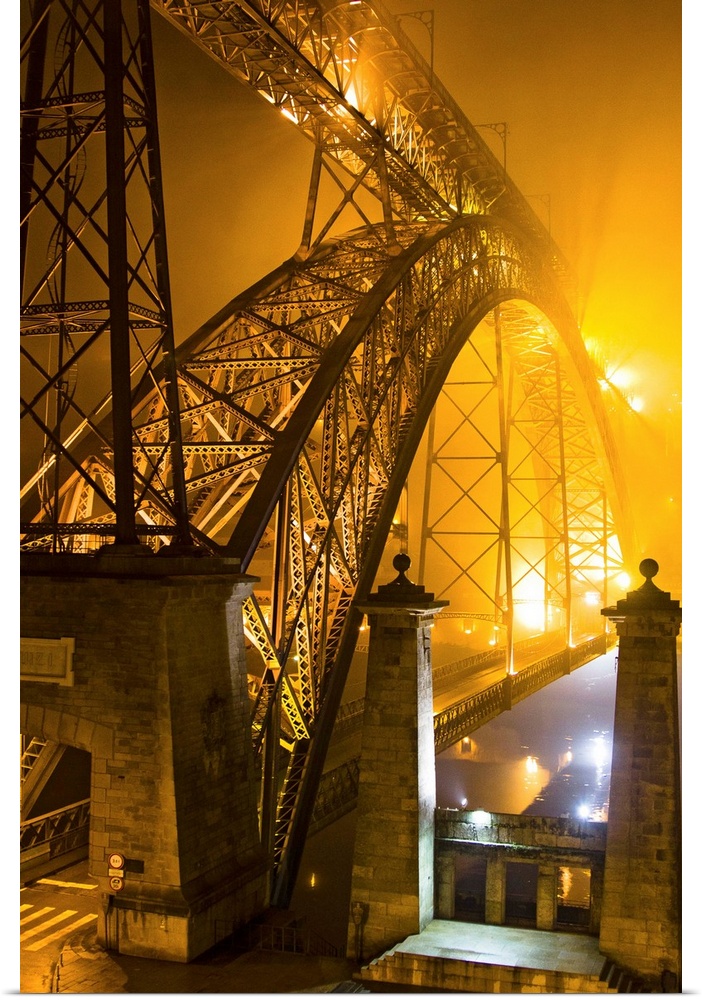 Portugal, Porto, Dom Luis Bridge in a misty night.