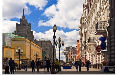 Russia, Moscow, Arbat Street, pedestrian and shopping street close to city center