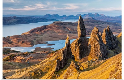 Scotland, Highlands, Inner Hebrides, Isle of Skye, The Old Man of Storr