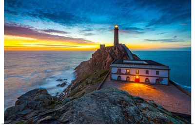 Spain, Galicia, Camarinas, Cabo Vilan Lighthouse, Costa Da Morte, Tramonto