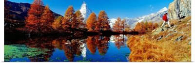 Switzerland, Valais, Zermatt, Matterhorn mountain and Grindji Lake