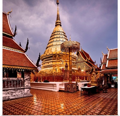 Thailand, Southeast Asia, Chiang Mai, Wat Doi Suthep, Central Chedi & Gold Umbrellas