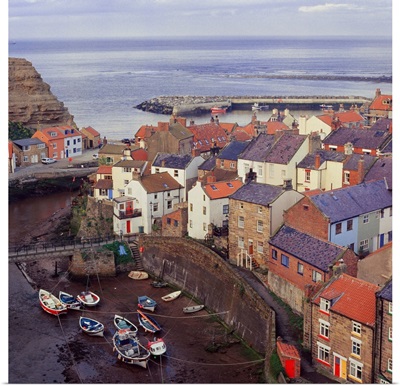 UK, England, Yorkshire, Staithes town