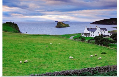 UK, Scotland, Highlands, Skye island, Lewis and Harris islands in background