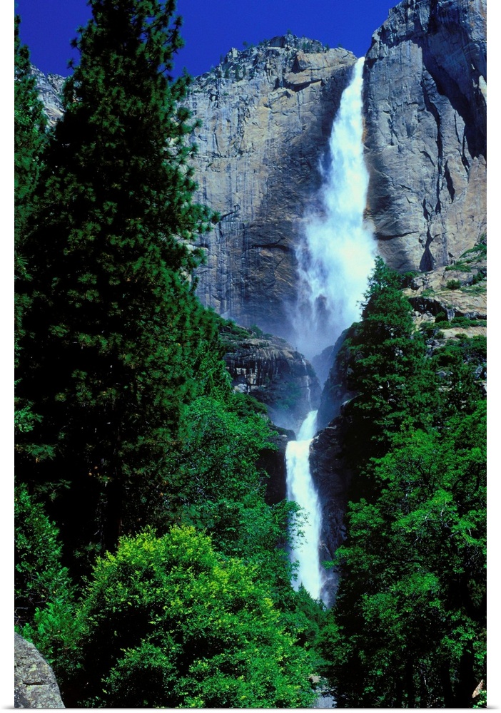 United States, California, Yosemite National Park, Yosemite falls