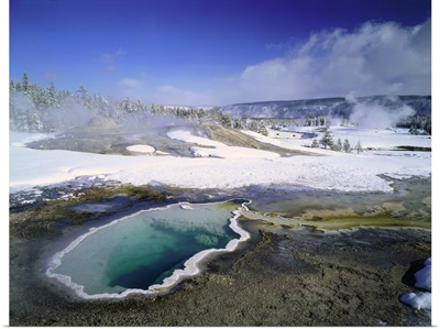 United States, Wyoming, Yellowstone NP, Hot spring in the Old Faithful area