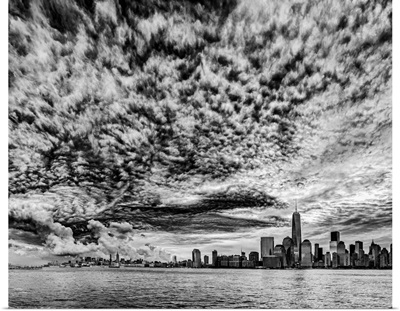 USA, New York City, Freedom Tower, Clouds Over Manhattan, Viewed From New Jersey, Dawn
