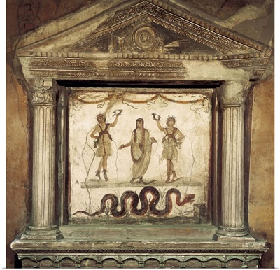 Household shrine, Roman art